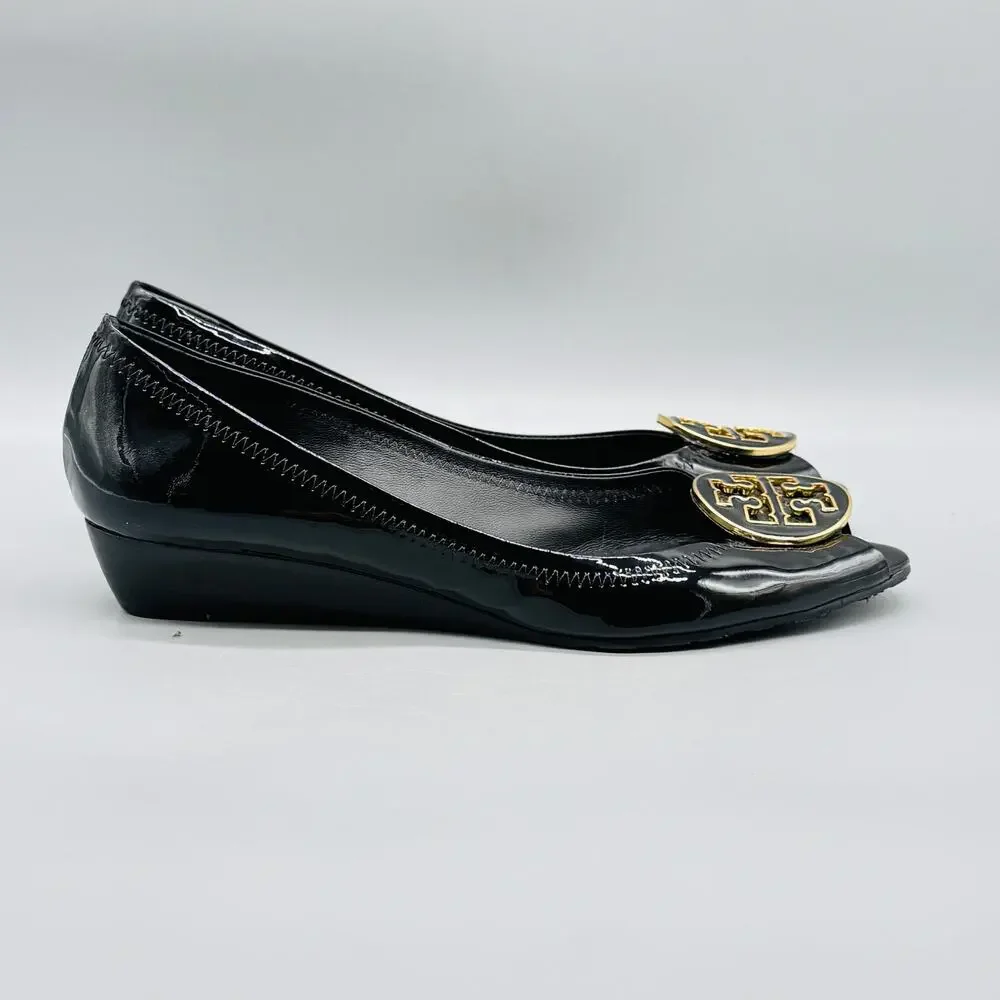 Tory Burch Shoes Womens 8 Black Patent Wedge Heel Pumps Peep Toe Logo Flats